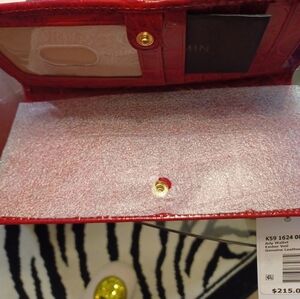 New with tags Brahmin wallet